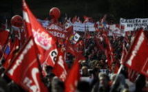Berlusconi appelle à une "grande manifestation" les 11 et 12 décembre