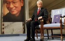 Chine: Dissidents au vert, TV étrangères censurées pour la remise du Nobel