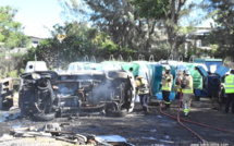 Motu Uta : une épave prend feu pendant une opération de découpe