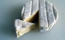 Tours: des étudiants en médecine glissent un doigt humain dans un fromage