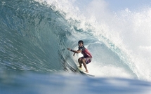 Succès historique du Français Jérémy Florès sur la vague de Pipeline à Hawaï
