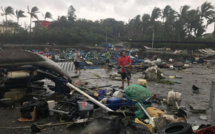 Le typhon Mangkhut fait ses premiers morts en Chine continentale après avoir semé le chaos à Hong Kong