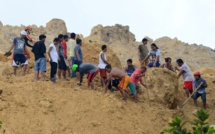 Philippines: au moins 12 morts dans un nouveau glissement de terrain, le bilan du typhon s'alourdit