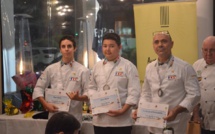 Steeven Nhun Fat et Pierre Baulu-Havard, médaillés d'argent au concours culinaire des lycées Asie-Pacifique