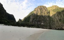 Thaïlande: la baie rendue célèbre par le film "La plage" reste fermée