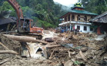 Indonésie : 22 morts et de nombreux disparus après des pluies torrentielles