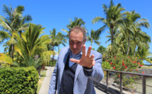 Messmer, "l'ambassadeur" de l'hypnose sur scène à To'ata