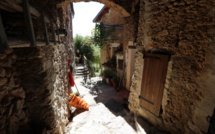 Privés de route, des habitants de Sospel obligés de randonner jusqu'à chez eux