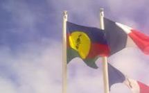 Réaction du FN: la Nouvelle-Calédonie doit avoir un seul drapeau "celui de la France"
