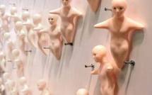 Japon: un téléphone mobile en forme d'être humain pour mieux communiquer