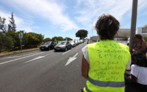 "Gilets jaunes": la Réunion secouée par une flambée de violences