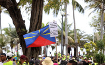 "Gilets jaunes": "risques avérés" de pénurie de produits de première nécessité à La Réunion