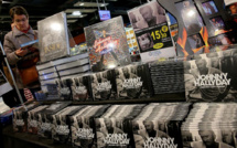 Téléthon: le dernier double album de diamant de Johnny aux enchères