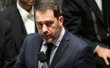 "Gilets jaunes": Castaner annonce une plainte contre Dupont-Aignan, qui ne se "taira pas"
