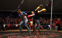 Australie: du rififi dans le désert avec les boxeurs itinérants