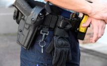 Un gendarme, arrêté en possession d'explosifs à Paris, mis en examen et écroué