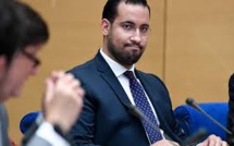 La controverse entre Benalla et l'Elysée tourne au bras de fer médiatique