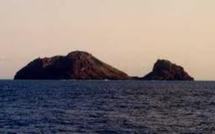 Nouvelles vagues autour des polémiques îles Matthew et Hunter