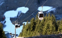 Un Britannique meurt en tombant d'un télésiège à Méribel