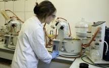 Moins d'essais de médicaments en France: l'industrie s'alarme