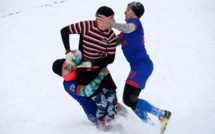 En Russie, le "rugby sur neige" fait son trou