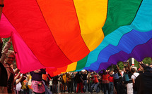 Deux lesbiennes, dont l'une transgenre, vont se marier à Nancy samedi