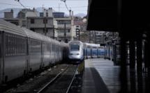 La SNCF demande aux voyageurs de reporter leurs trajets en TGV, après une panne à Montparnasse