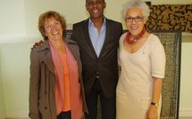 Simone Grand à Paris pour expliquer la médecine traditionnelle polynésienne