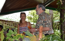 Le président de l'APF a rempli le caddie de "Solidarité pour tous"