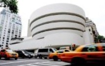 A New York, 100.000 billets d'un dollar pour tapisser le Guggenheim