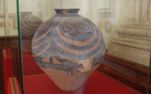 Des antiquités exposées à la présidence, certaines ont 10 000 ans