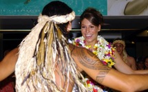 MISS FRANCE: Laury Thilleman  le 22 juin, à son arrivée à Tahiti. 