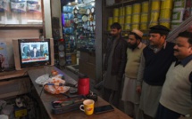 Escalade au Cachemire où Pakistan et Inde affirment avoir abattu des avions