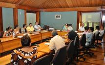 20 professeurs stagiaires brutalement affectés en métropole : le CESC s'indigne