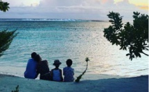 La jolie photo de famille de Jamel Debbouze à Tetiaroa