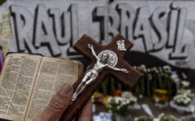 Tirs dans un collège au Brésil: 8 morts dans une attaque d'anciens élèves