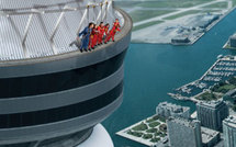 Toronto : "sortie dans l'espace" sur le rebord d'une tour, à 356 mètres