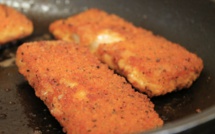 Poissons panés: trop d'additifs, d'arômes et de sucres ajoutés, dénonce la CLCV