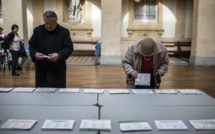 Européennes: 12 têtes de liste lancent la campagne, déjà chahutée