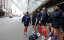 Le XV de France de retour à Auckland, à l'abri des regards, Estebanez suspendu
