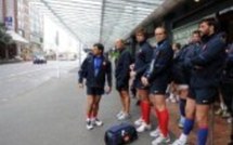 Le XV de France de retour à Auckland, à l'abri des regards, Estebanez suspendu