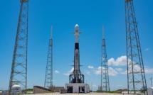 SpaceX a lancé la première grappe de sa constellation de satellites