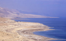 La mer Morte, menacée de disparition et victime du conflit du Proche-Orient