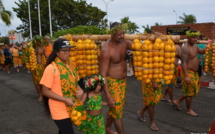 1800 personnes défilent à la Fête de l'Orange