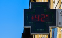 Enfants au frais et vigilance accrue: le mercure grimpe encore sur la France