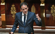 Haine en ligne: l'Assemblée vote l'obligation de retrait des contenus en 24 heures