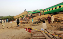 Pakistan: au moins 11 morts dans une collision entre deux trains