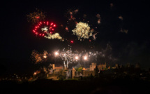 Carcassonne: la charpente d'un tour médiévale endommagée par le feu d'artifice