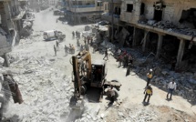 Syrie: 27 morts dans des raids russes sur un marché, Moscou dément