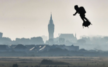 Traversée de la Manche: pari réussi pour Franky Zapata, la tête déjà à de nouveaux défis